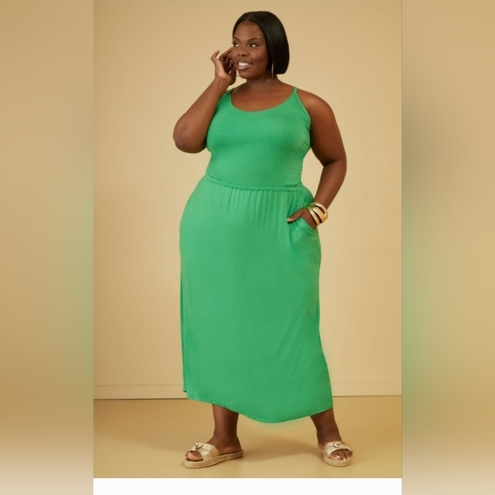 💚 NWT 2X (18/20) Jersey Maxi Dress~ Kelly Green 💚